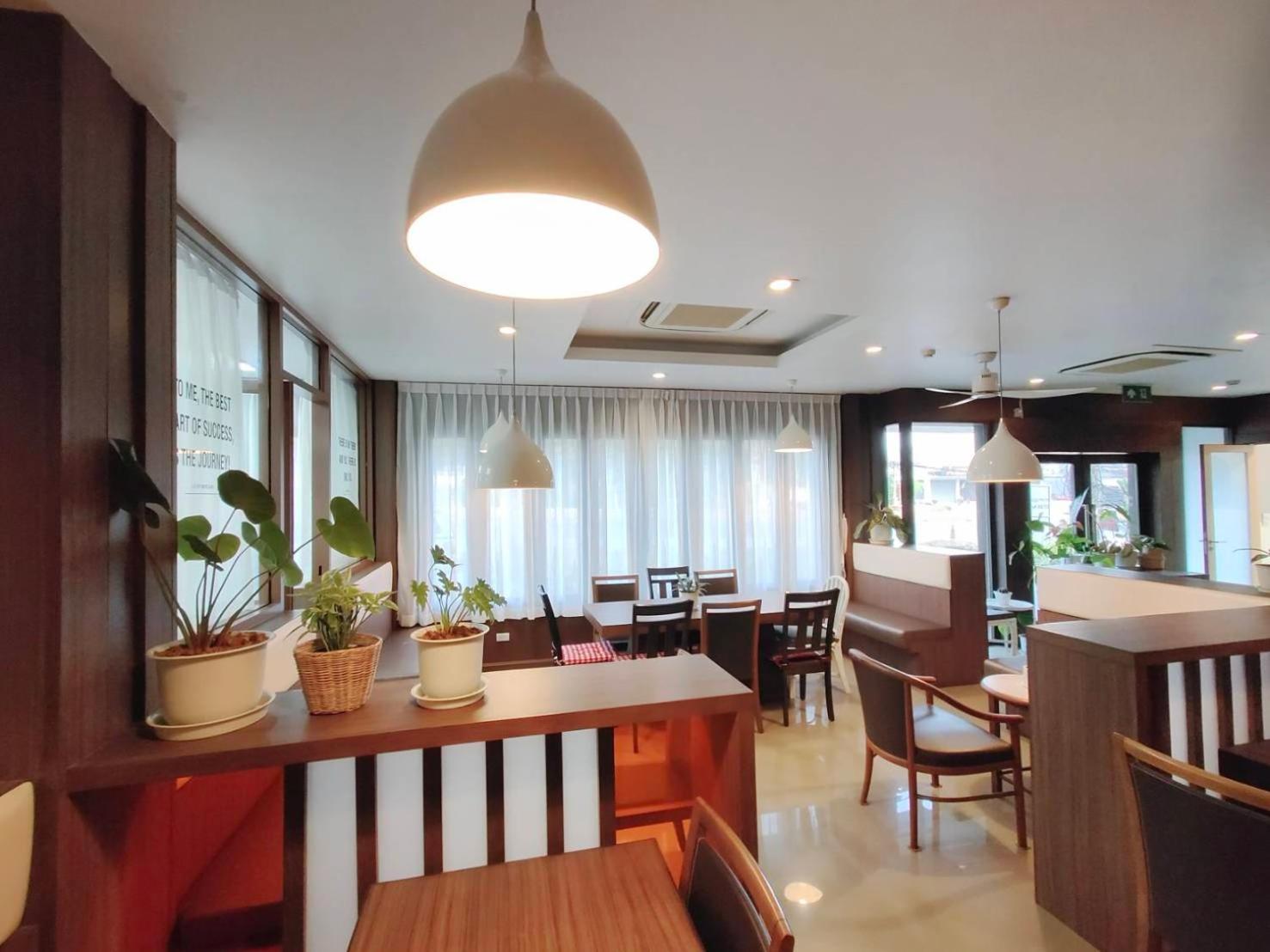 Ratana Hotel Rassada, Phuket Town- Sha Extra Plus Exterior foto